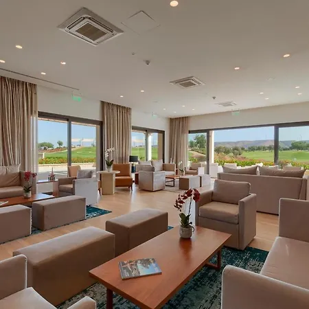 Town House Sleeps 4 With Pool And Air Con Κούκλια